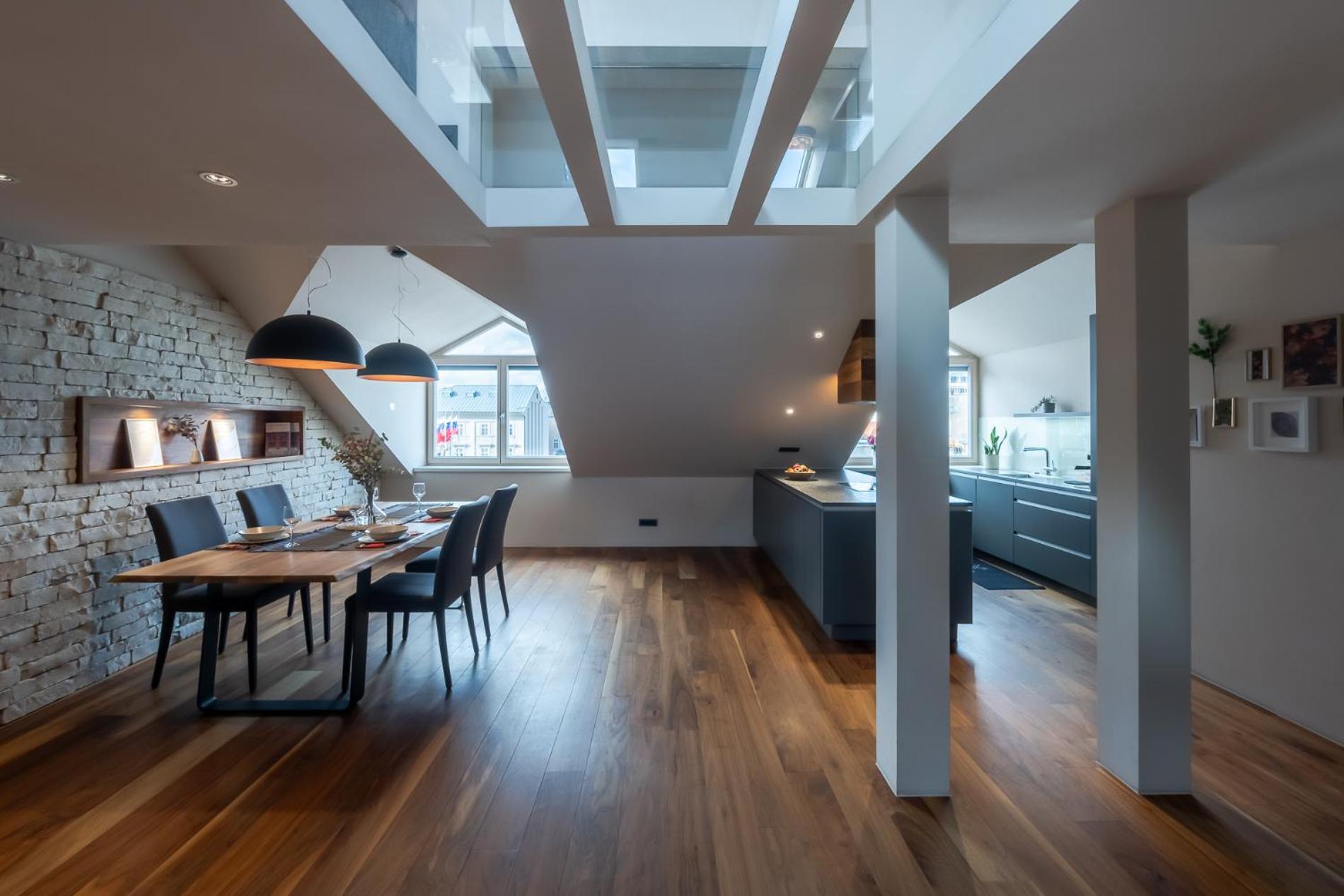 Authentic City Stay Любляна Экстерьер фото