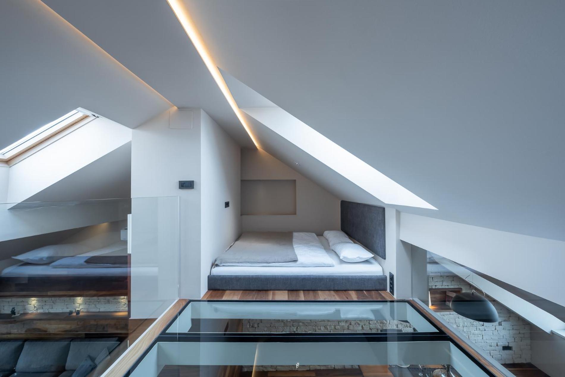 Authentic City Stay Любляна Экстерьер фото
