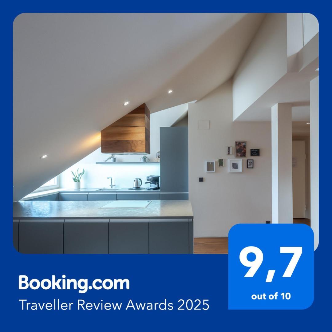 Authentic City Stay Любляна Экстерьер фото